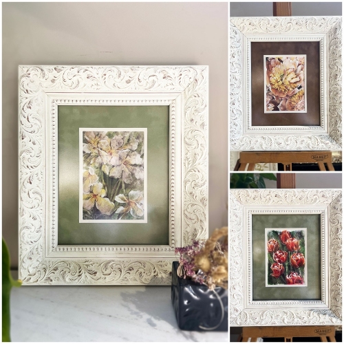 Set of 3 wooden frames with velvet passepartout 