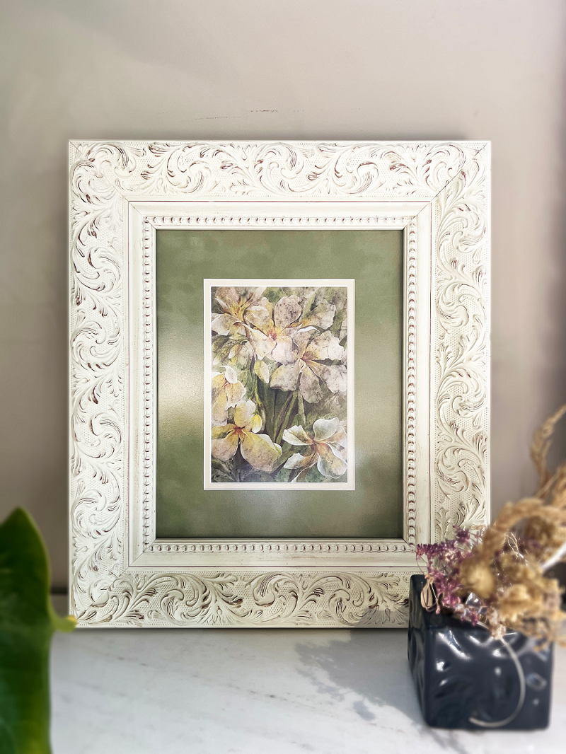 Wooden frame with velvet passepartout „Lilies”
